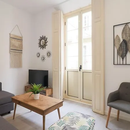 C93 - Trendy Two Bedrooms In Ollerias *