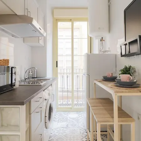 C93 - Trendy Two Bedrooms In Ollerias Appartamento Málaga